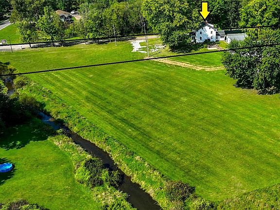 3rd image of 2559 Raber Rd