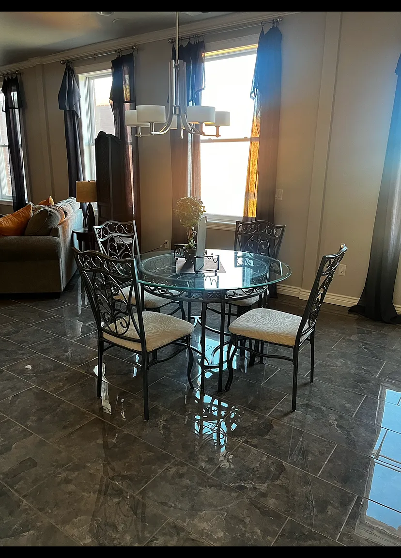 1 bed, 1021 sqft, $3,000 — Photo 2