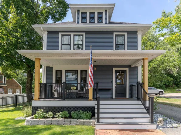 138 Broadway, Dover, NH 03820