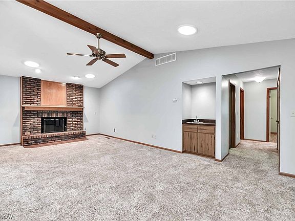 5th image of 20553 Sandalwood Ln