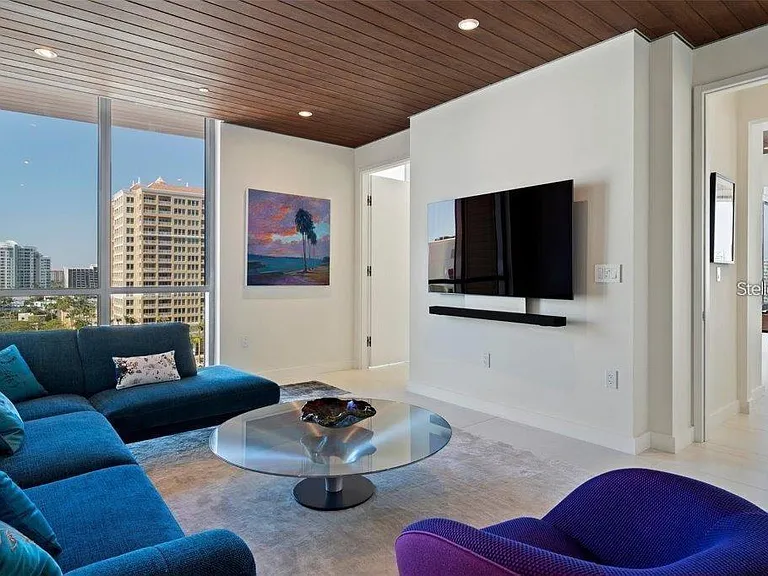 111 Golden Gate Point #Penthouse 802 — Photo 24
