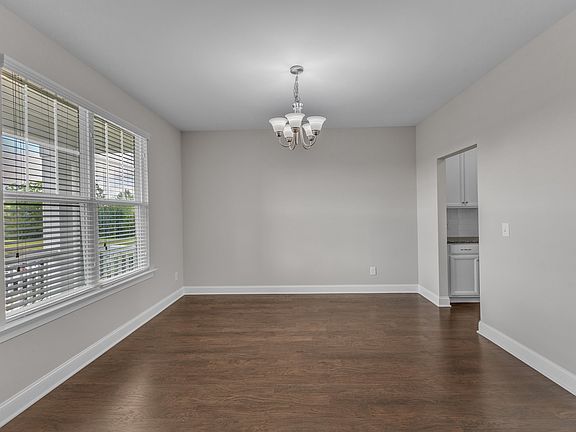 2nd image of 4252 Rockdell Hall St