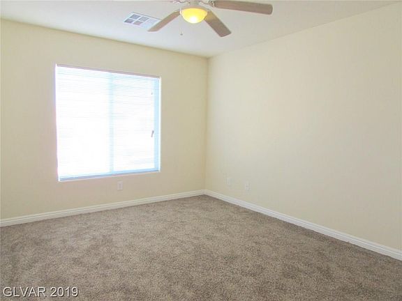 5th image of 5523 Baccarat Ave Unit 101