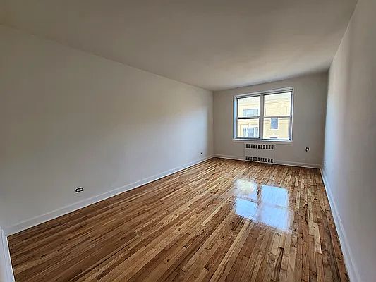 1st image of 33-16 82nd St APT 5J
