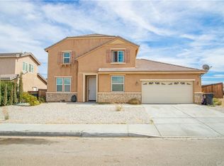 13767 Mesa View Dr, Victorville, CA 92392