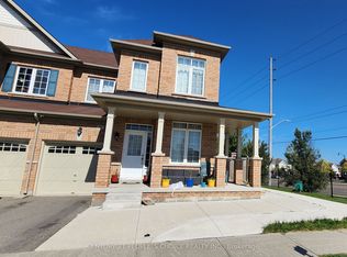 60 Divinity Cir, Brampton, ON L7A 3Y3