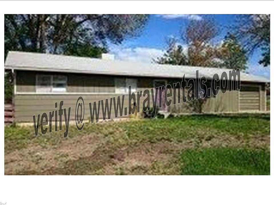 242 Twyman Ave. front