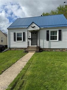 724 Packard St NW, Warren, OH, 44483
