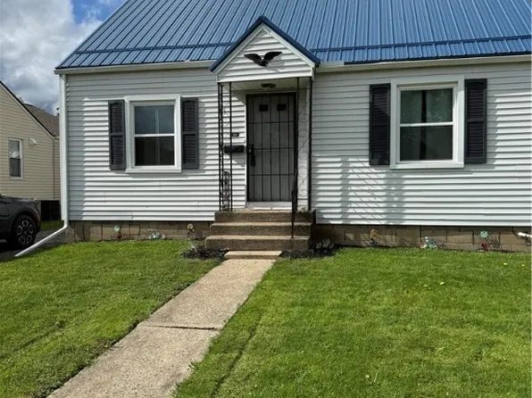 724 Packard St NW, Warren, OH 44483