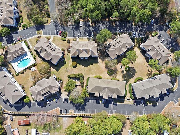 3rd image of 908 Resort Circle Unit 510