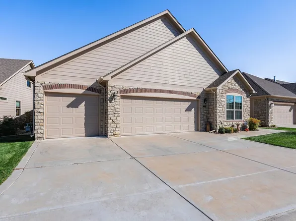 4800 N Prestwick Ave, Bel Aire, KS 67226