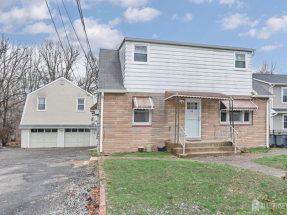 2nd image of 45 Sand Rd