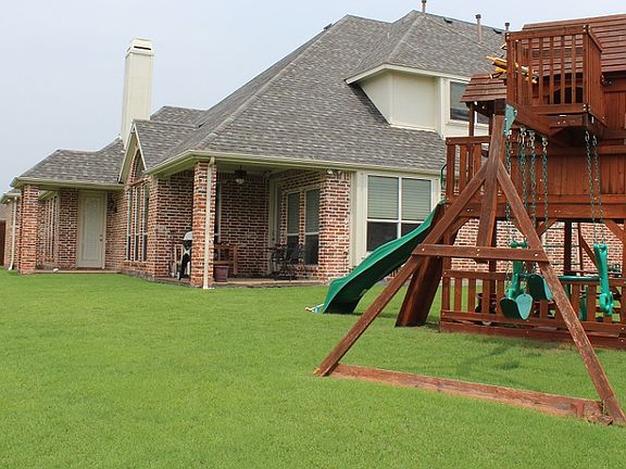 2nd image of 5001 Verdant Valley Dr