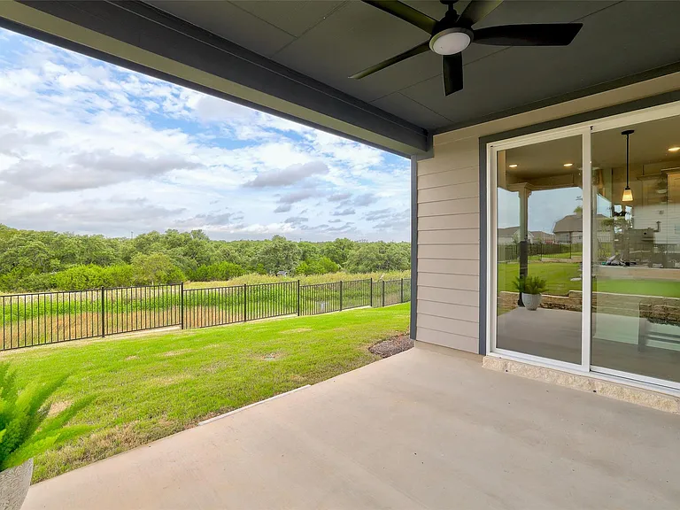 310 Livewater Ln — Photo 16