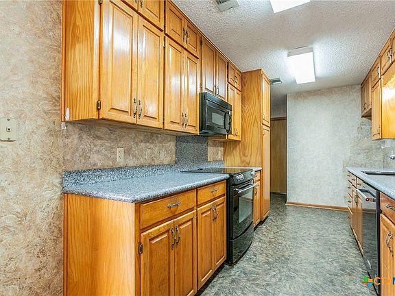 5th image of 2601 River Oaks Dr