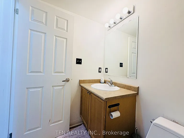 588 Shoreline Dr #3 — Photo 27