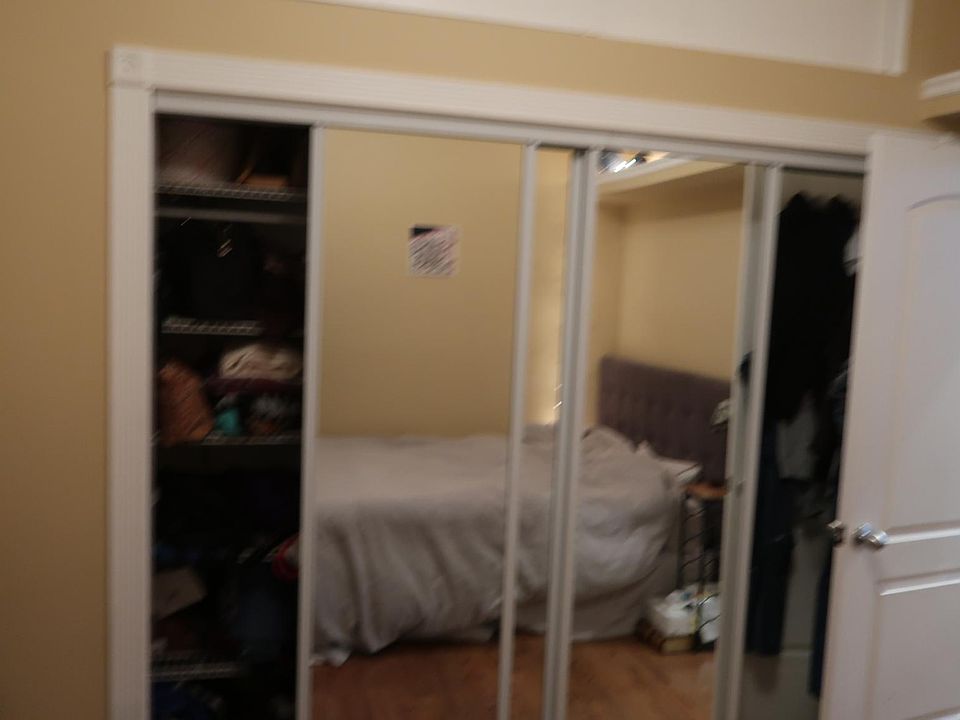 1st image of 1361 N Ashland Ave APT 2E