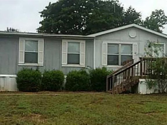 3rd image of 20000 SE 95th St
