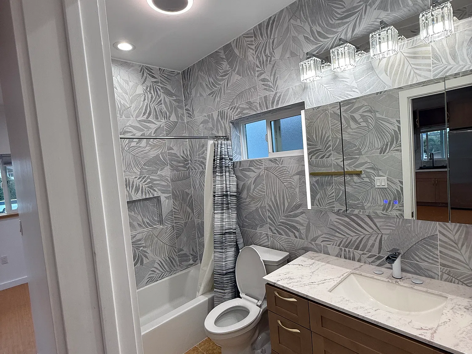 2 bed, 720 sqft, $2,800 — Photo 4