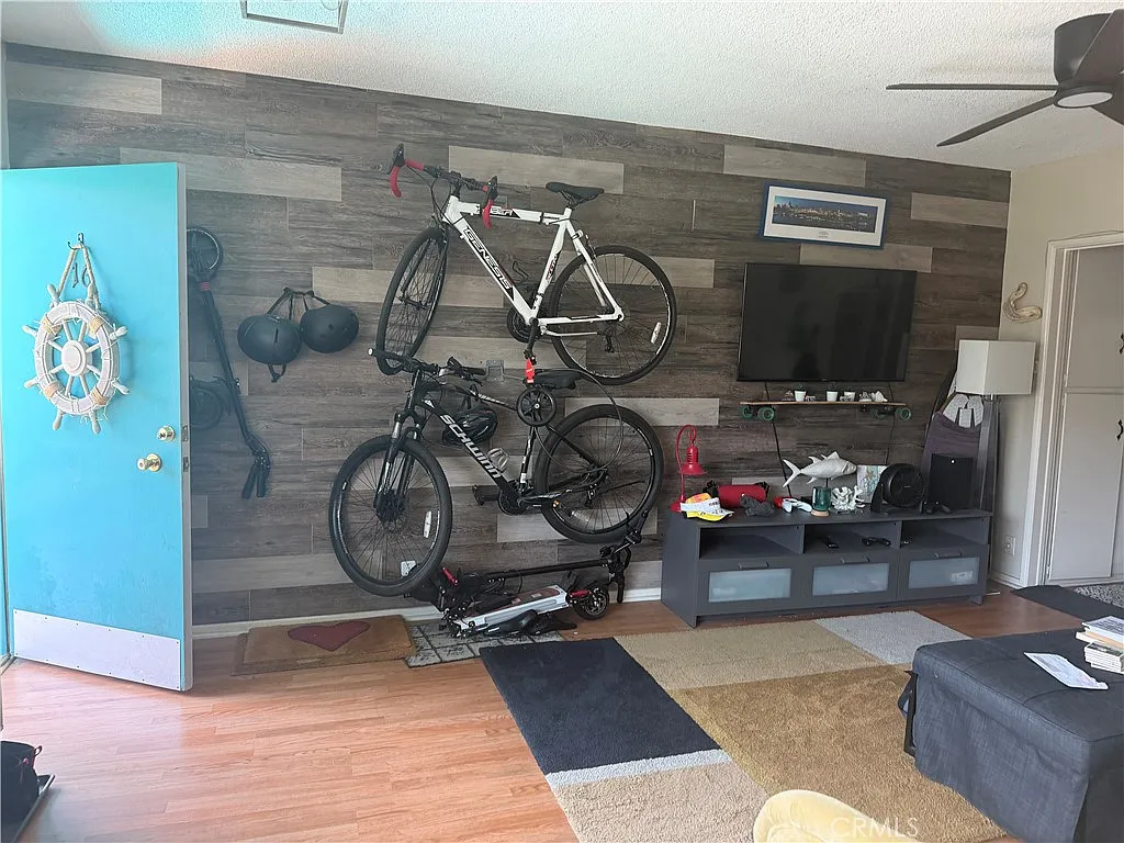 1 bed, 599 sqft, $2,375 — Photo 3