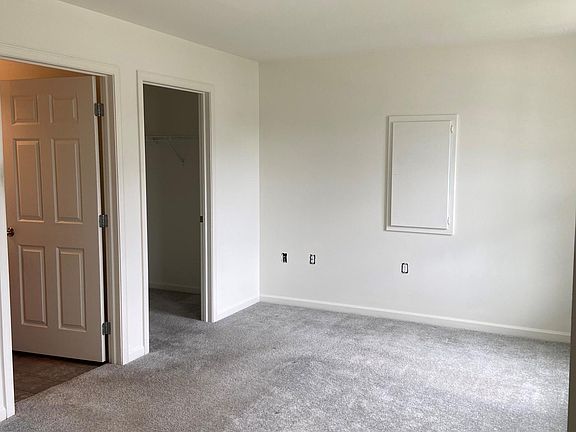 5th image of 306 Trego Ave