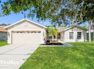 4003 Kingsfield Dr, Parrish, FL 34219