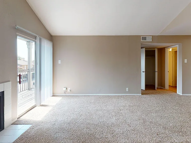 Addison Apartments at the Park — Photo 106