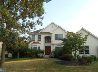 22 Galloping Hill Rd, Cherry Hill, NJ 08003