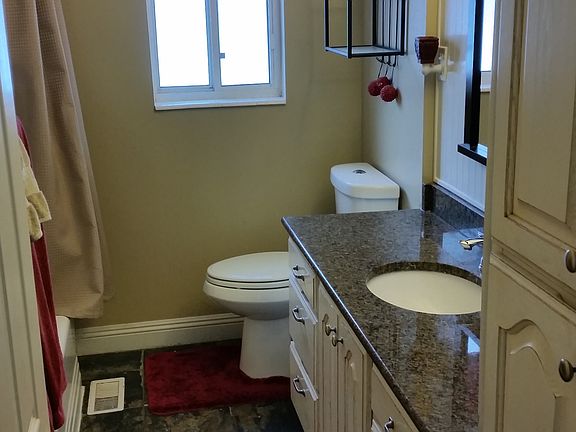 Upstairs bathroom