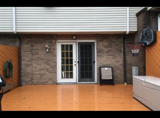 3097 Camberly Dr, Gibsonia, PA 15044