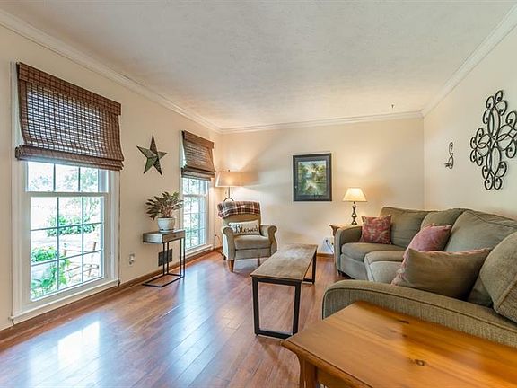 5th image of 3774 Palisade Ct