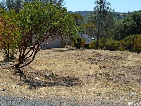 2nd image of 3487 Orinda Cir