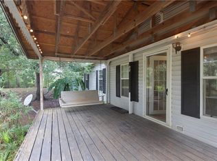 10695 Creekside Ct, Irvington, AL 36544