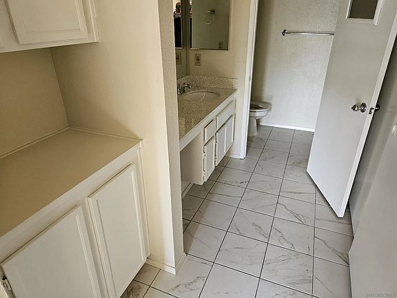 5th image of 5990 Dandridge Ln Unit 177