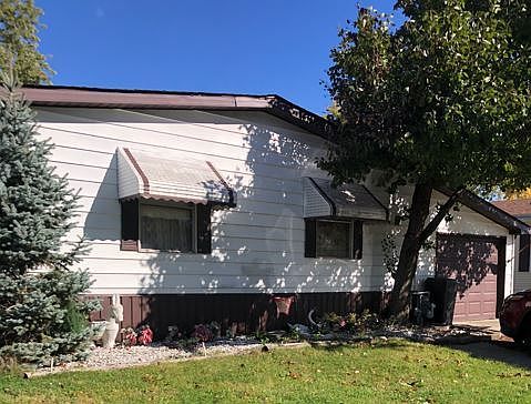 1st image of 493 Heathermead Rd