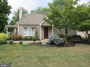 263 Towamencin Ave, Hatfield, PA 19440