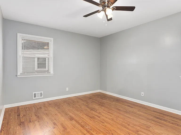 1306 SW 3rd St — Photo 27