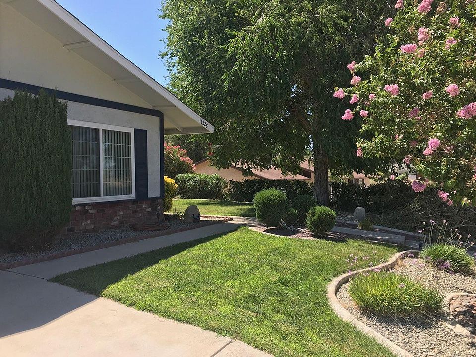 1st image of 14328 Glenview Dr