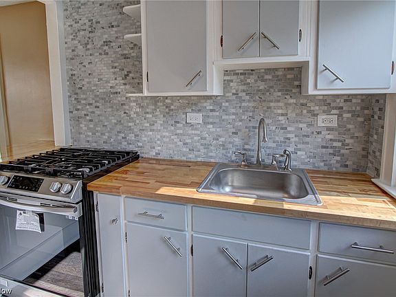4th image of 6307 Vandalia Ave