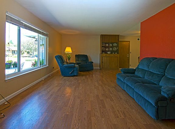 2nd image of 1348 Garrans Dr