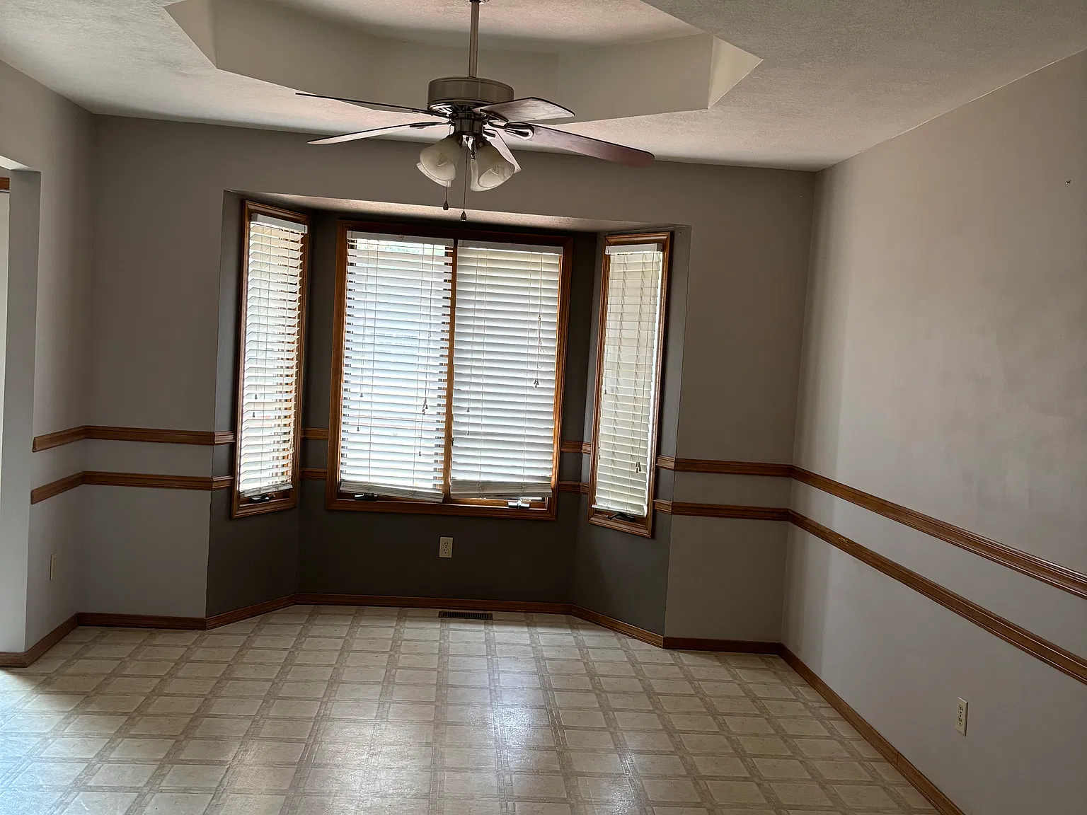 202 N Marie St — Photo 3