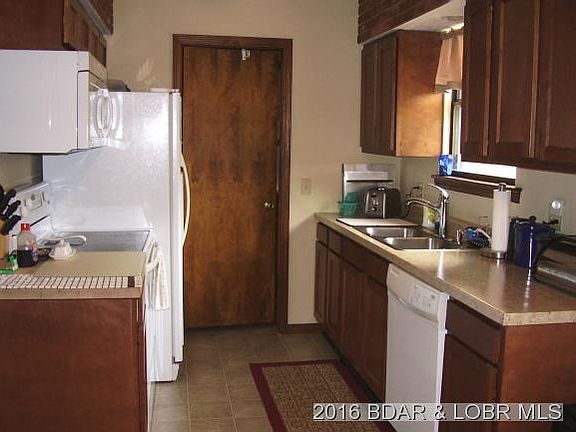3rd image of 316 Ginny Dr