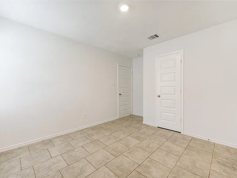 7547 Cattle Walker Ct — Photo 17