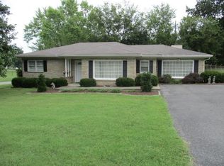2751 Clinton Cir, Hopkinsville, KY