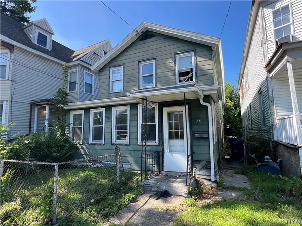 446 Gifford St, Syracuse, NY 13204