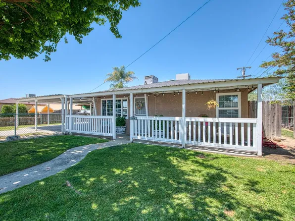 2378 W Sandy St, Caruthers, CA 93609
