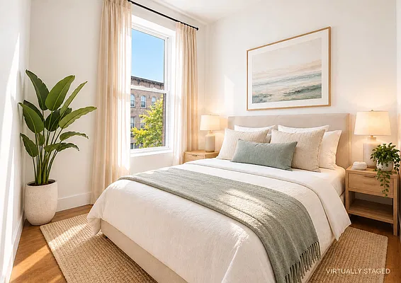 Bedroom, photo 1