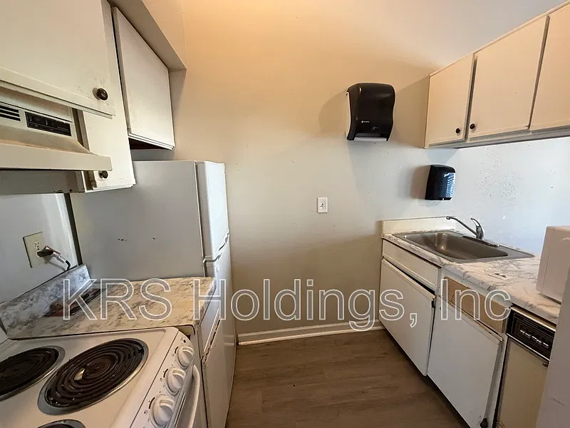 2 bed, 2.0 bath, 910 sqft, $1,695 — Photo 4