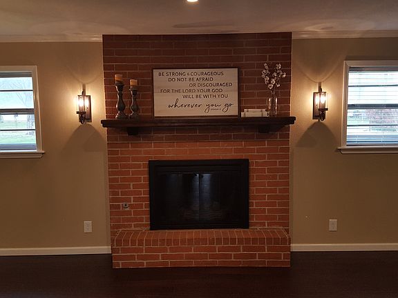Gas Fireplace in Living room