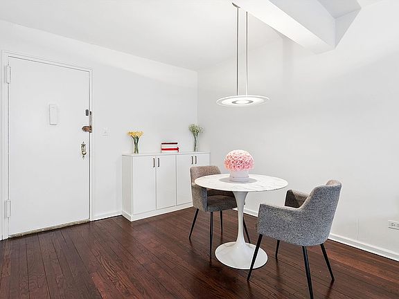 5th image of 112-20 72nd Dr APT D28